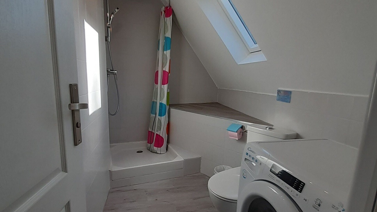 Photo of Bathroom in Le Vieil-Evreux