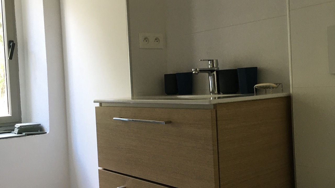 Photo of Bathroom in Banne