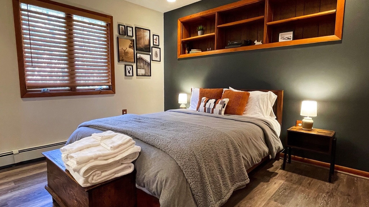 Photo of Bedroom in Hurley