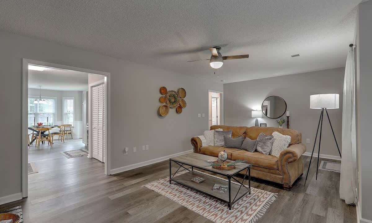 Photo of Livingroom in Summerville