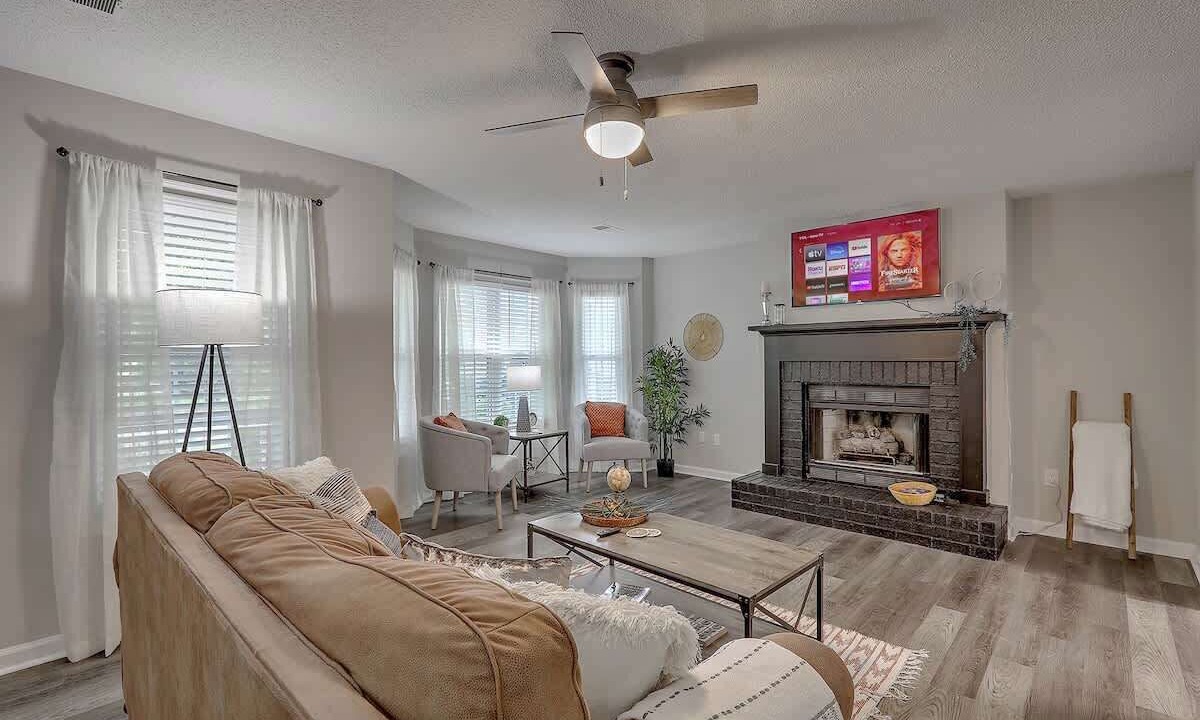 Photo of Livingroom in Summerville
