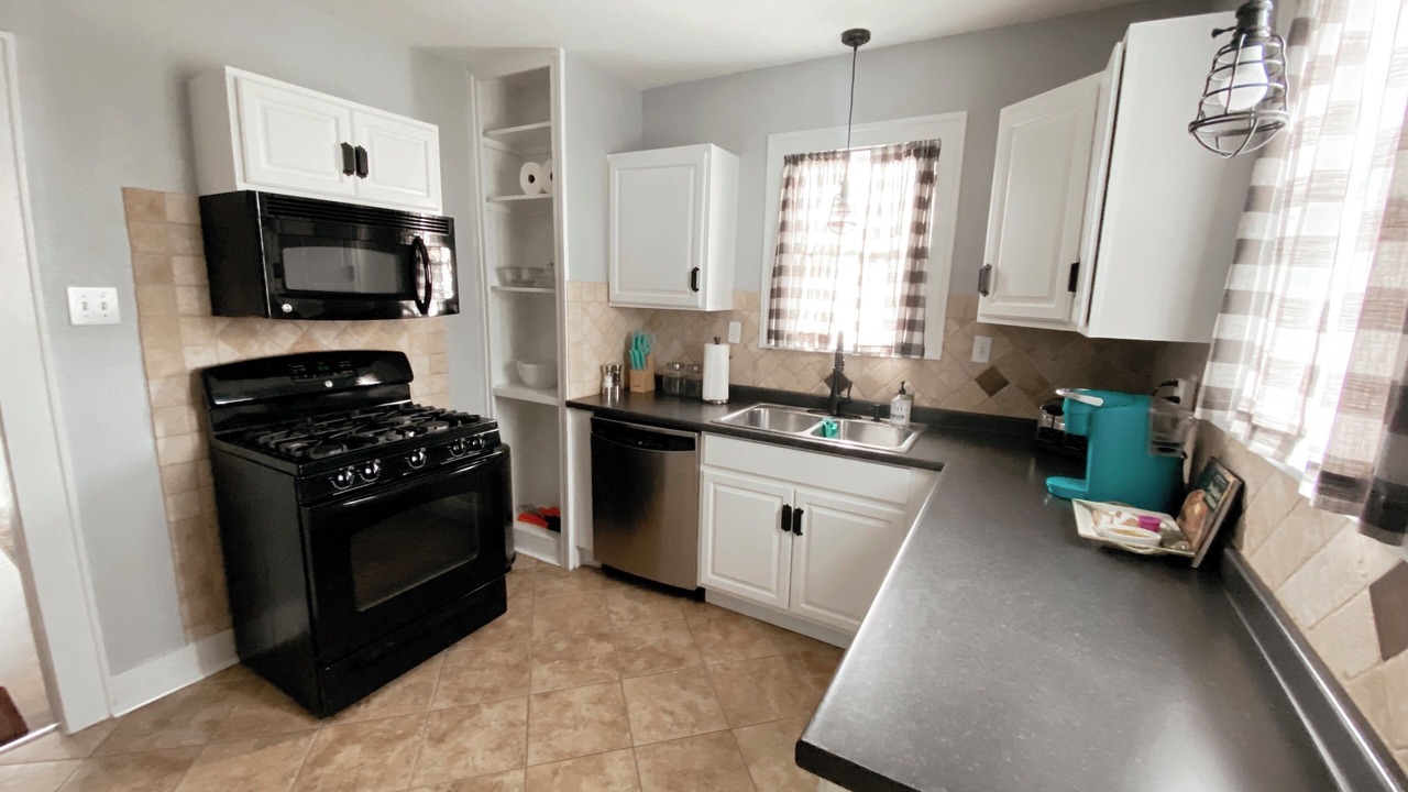 Photo of Kitchen in San Jacinto