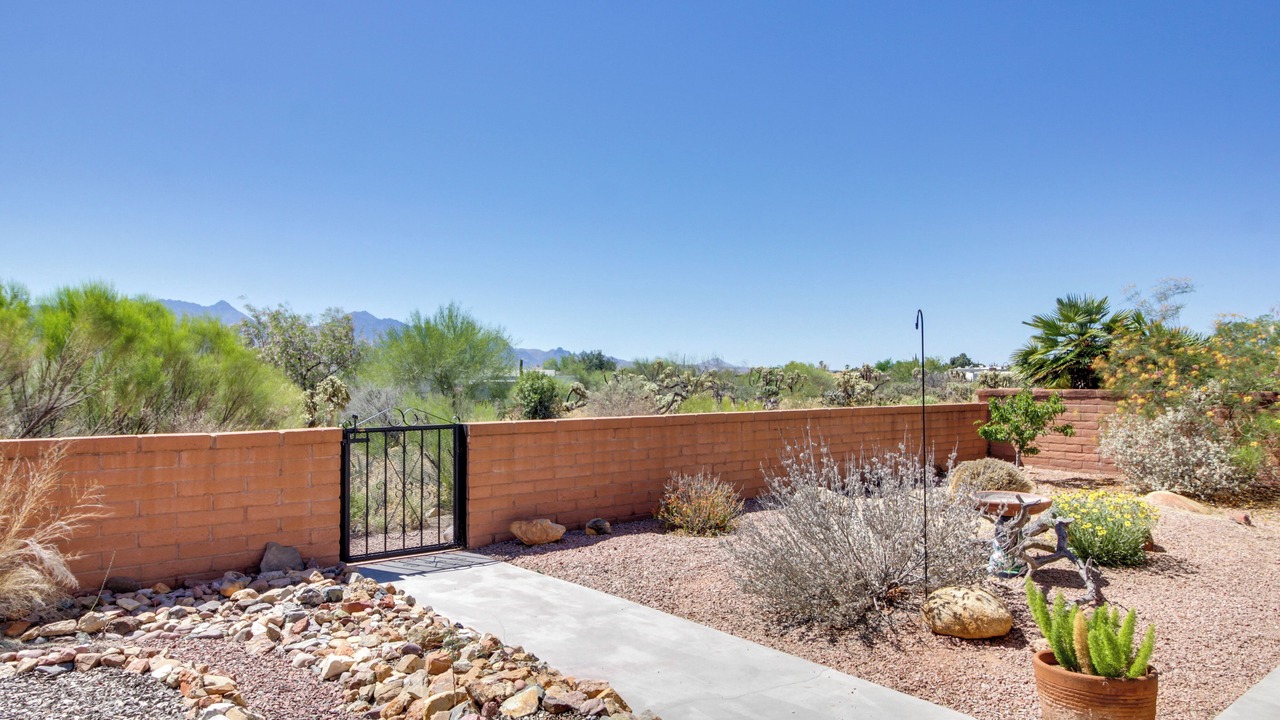 Photo of Outdoor in Green Valley