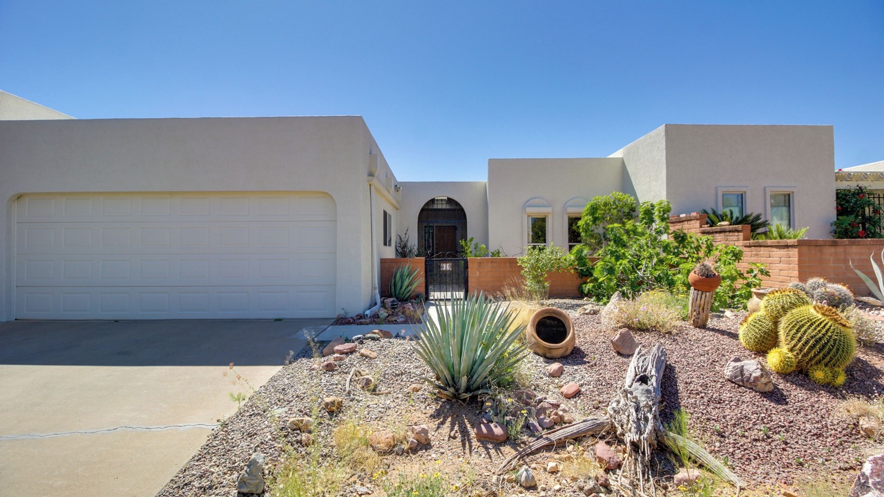 Photo of Outdoor in Green Valley