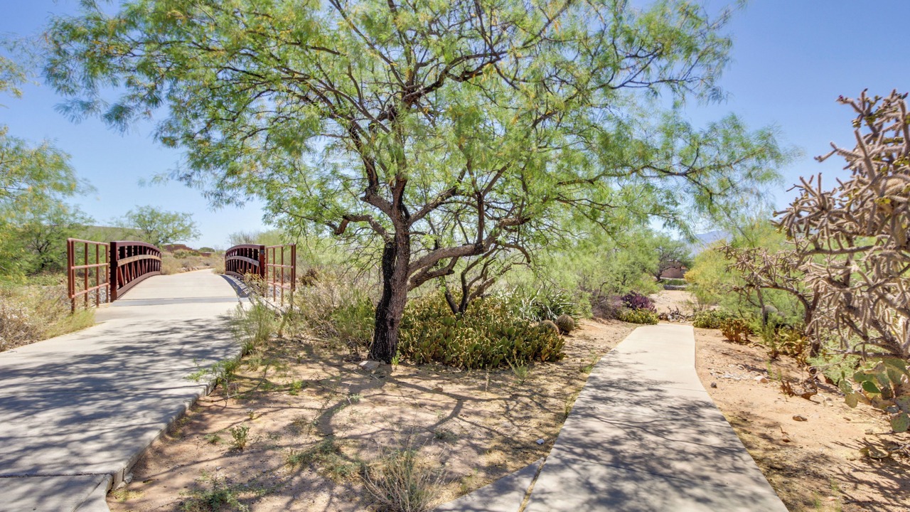 Photo of Outdoor in Green Valley
