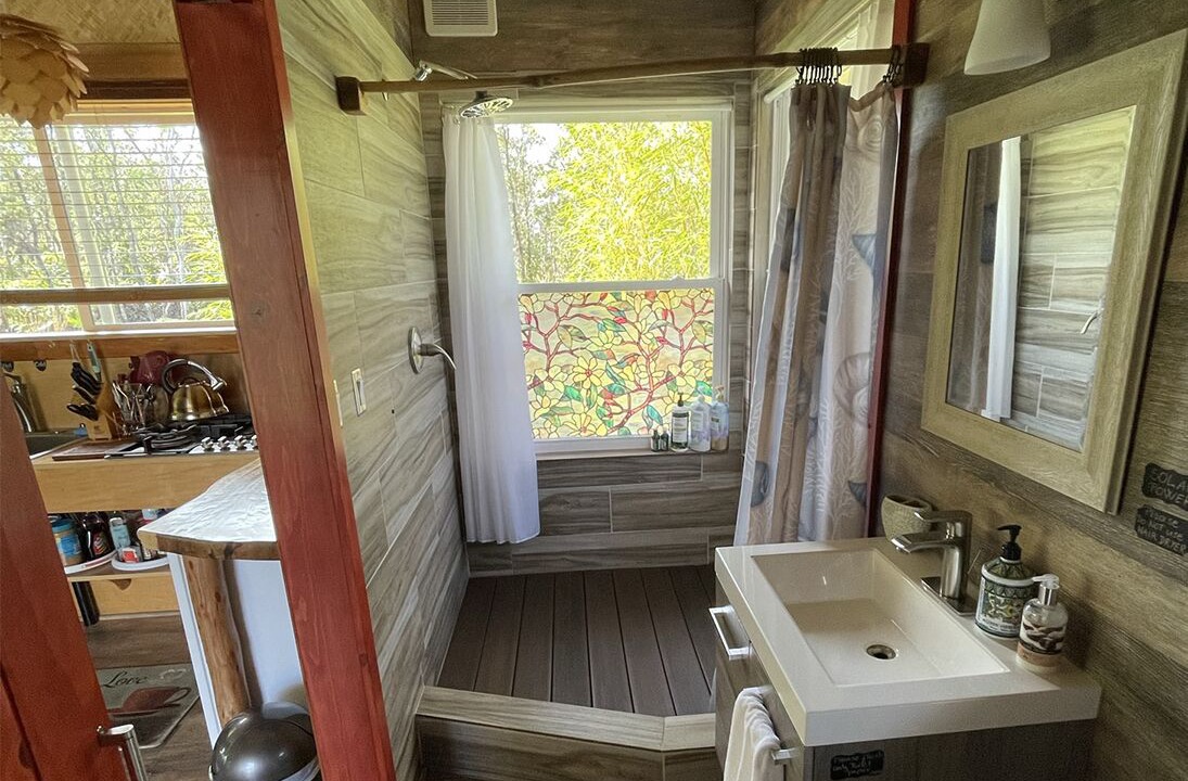 Photo of Bathroom in Fern Forest