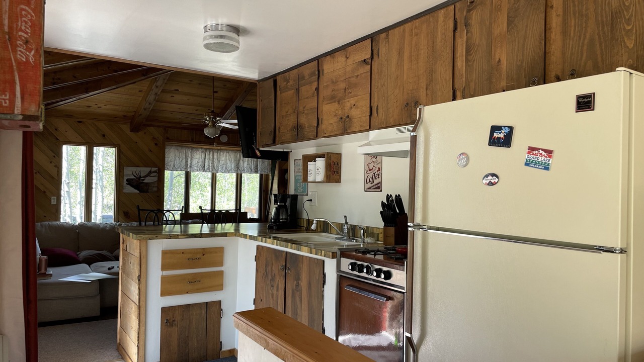 Photo of Kitchen in Indian Mountain