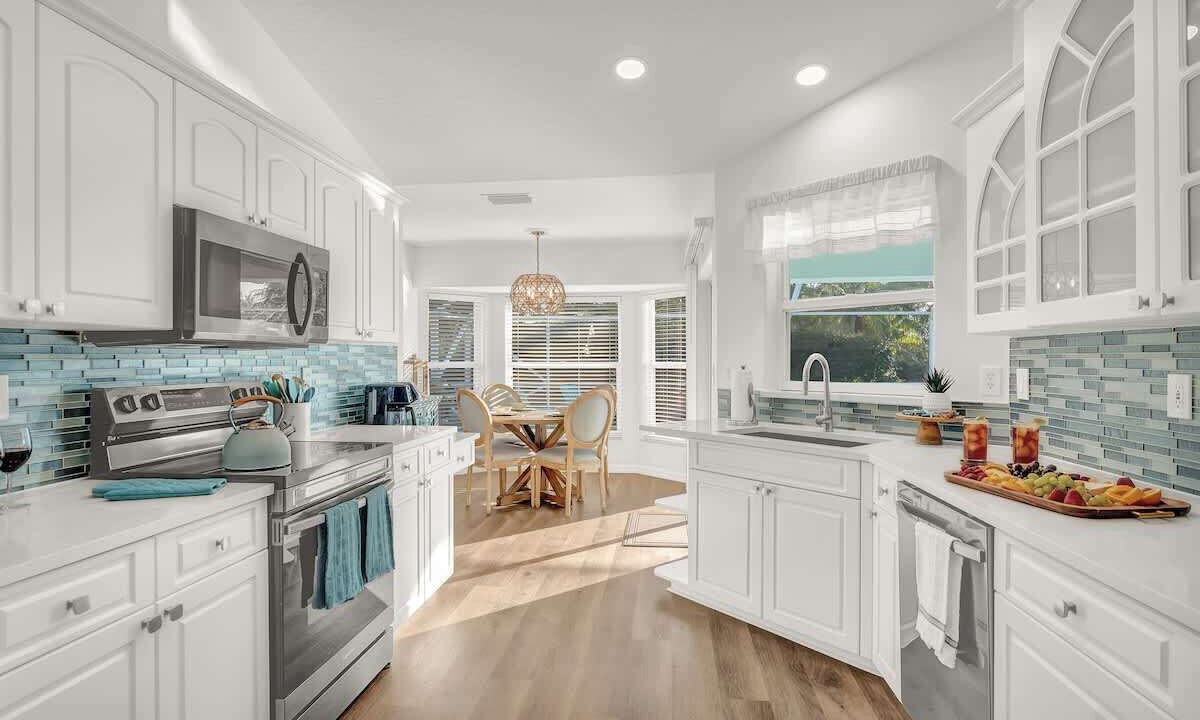Photo of Kitchen in Sebastian Highlands