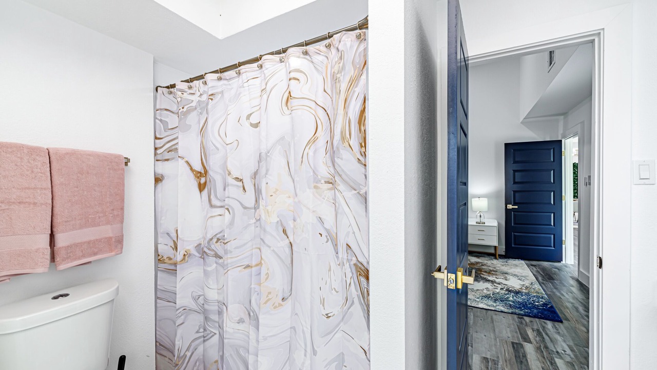Photo of Bathroom in George Bush Park/Eldridge