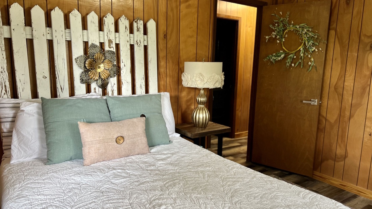 Photo of Bedroom in Valliant