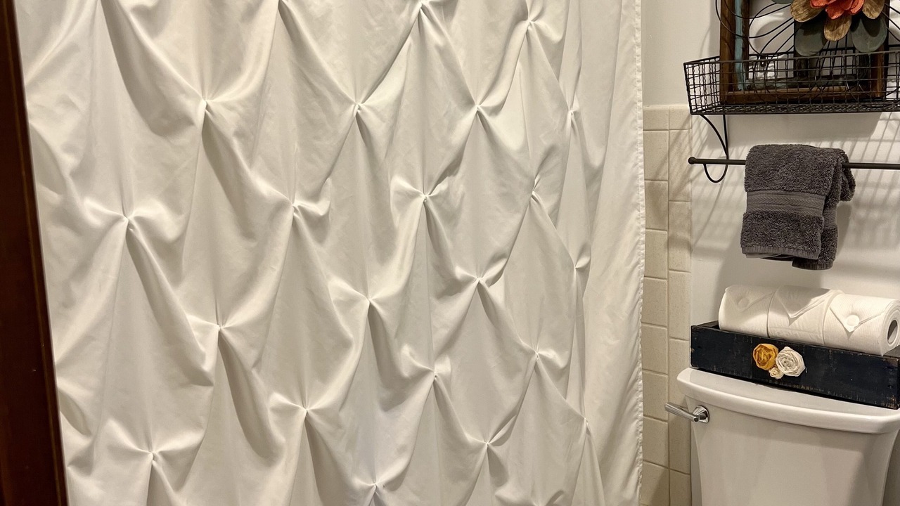 Photo of Bathroom in Valliant