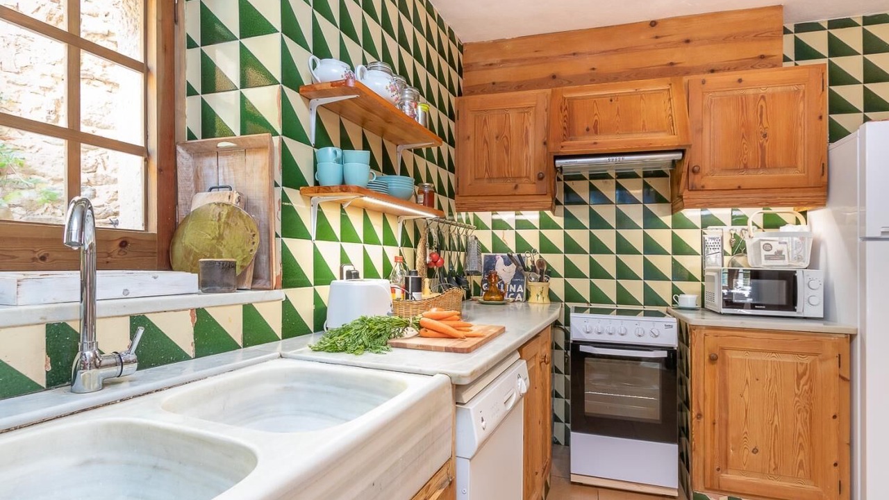 Photo of Kitchen in Peratallada