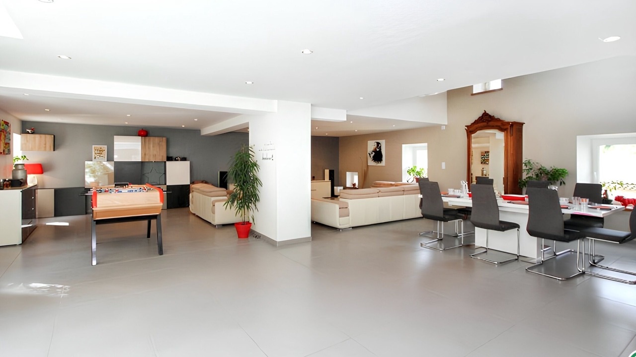 Photo of Others in Divajeu