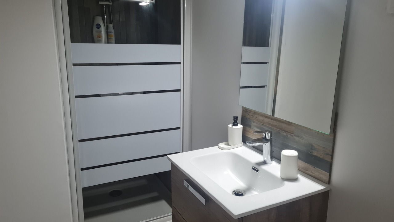Photo of Bathroom in Saint-Etienne-en-Devoluy