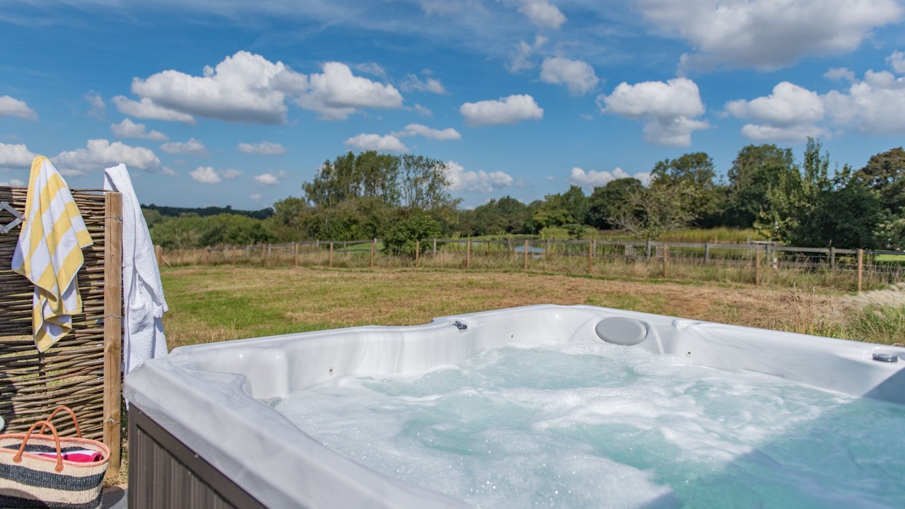 Photo of Outdoor in Etchinghill