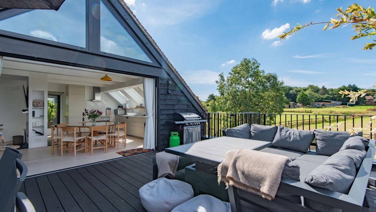 Photo of Outdoor in Etchinghill