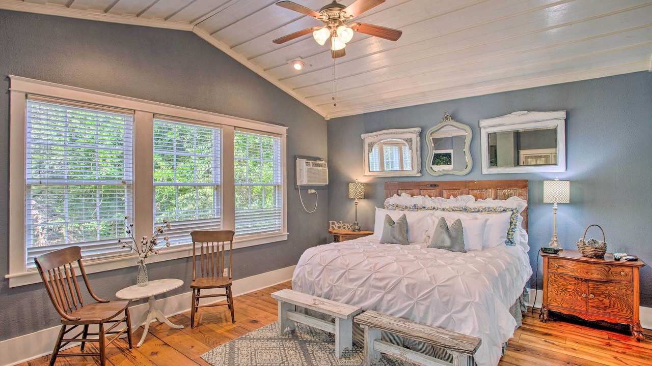 Photo of Bedroom in Jefferson