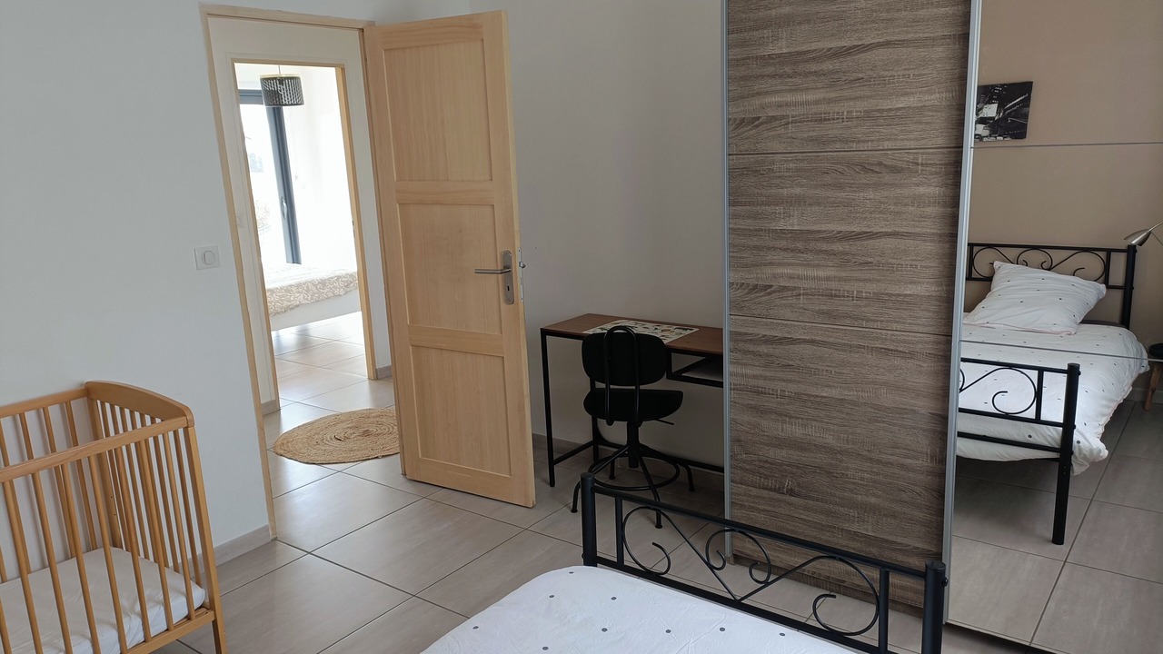 Photo of Bedroom in Bedarrides