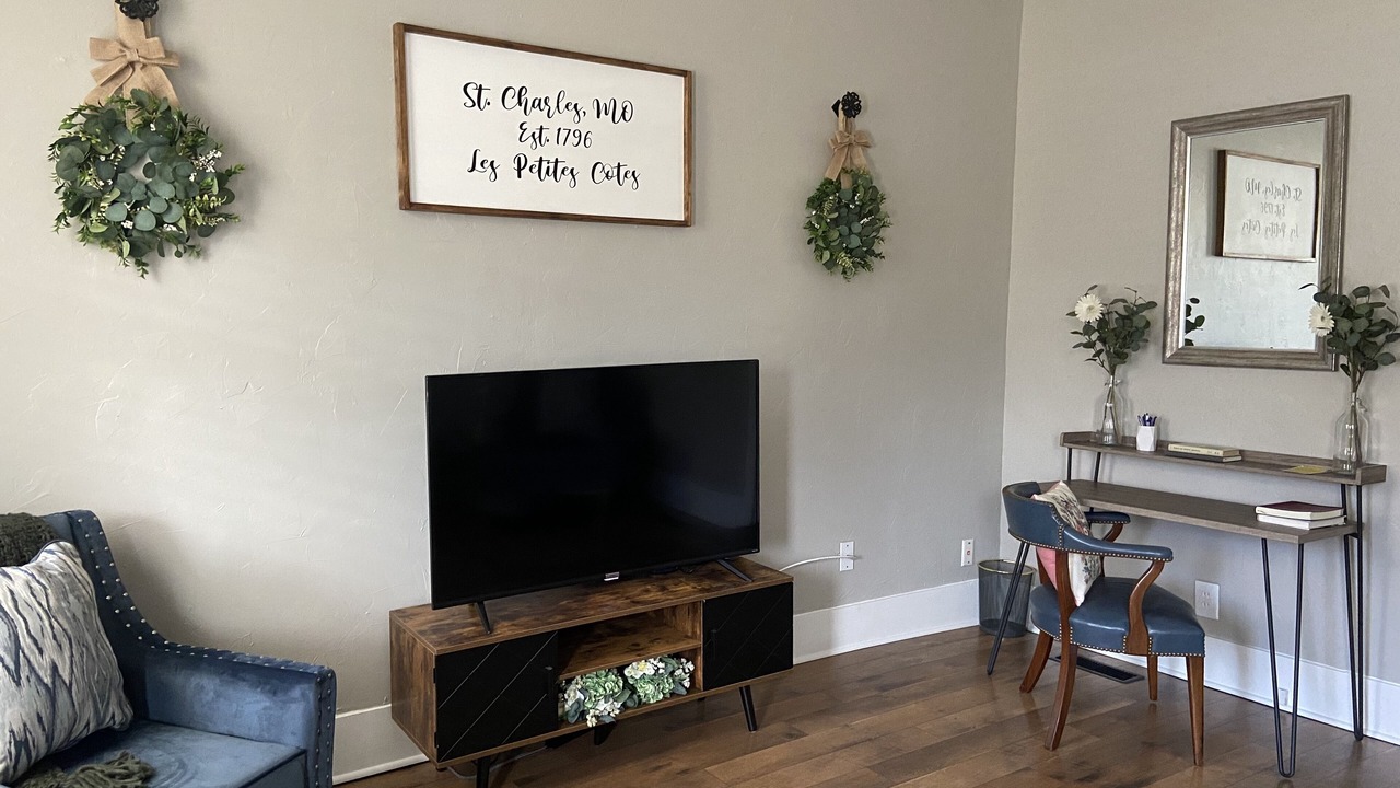 Photo of Others in St. Charles Historic District