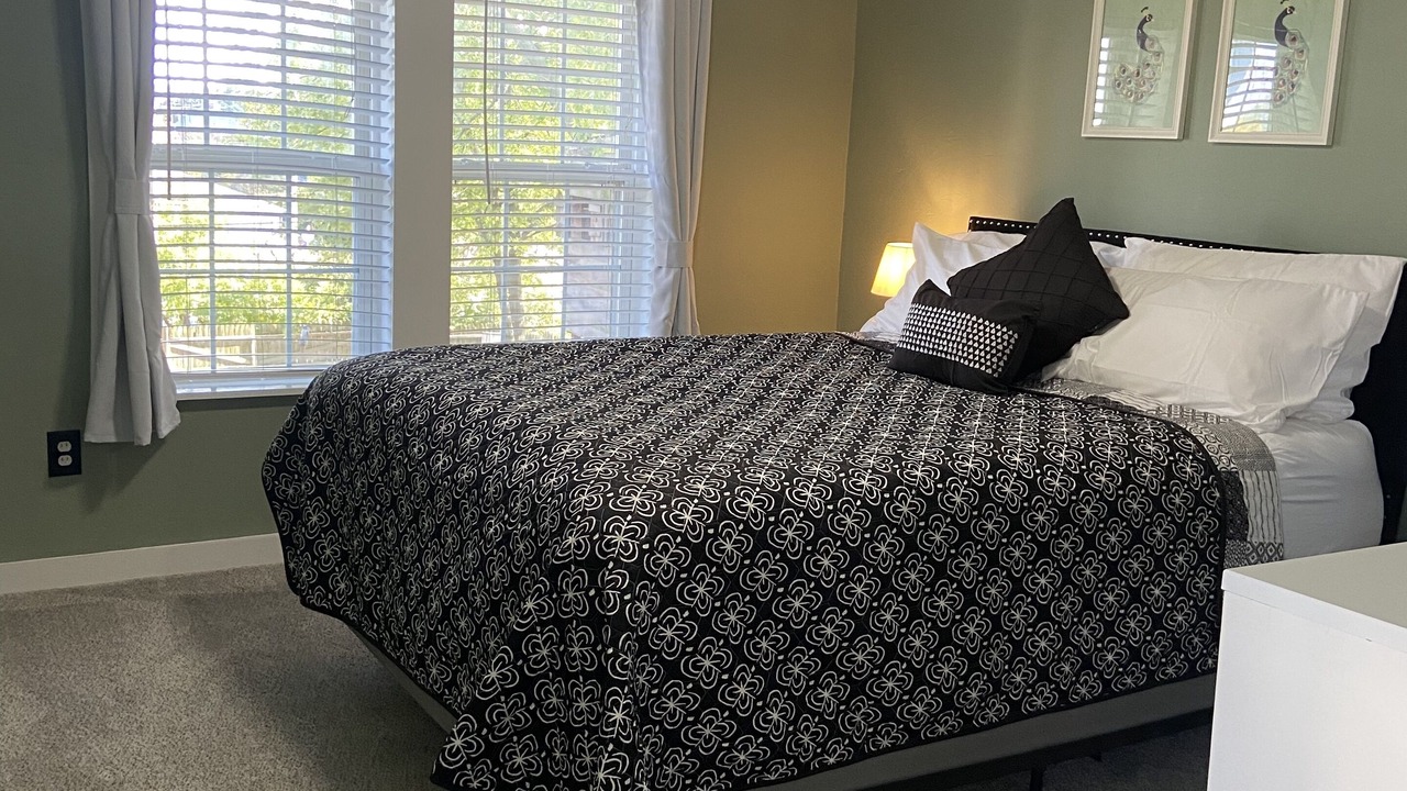 Photo of Others in St. Charles Historic District