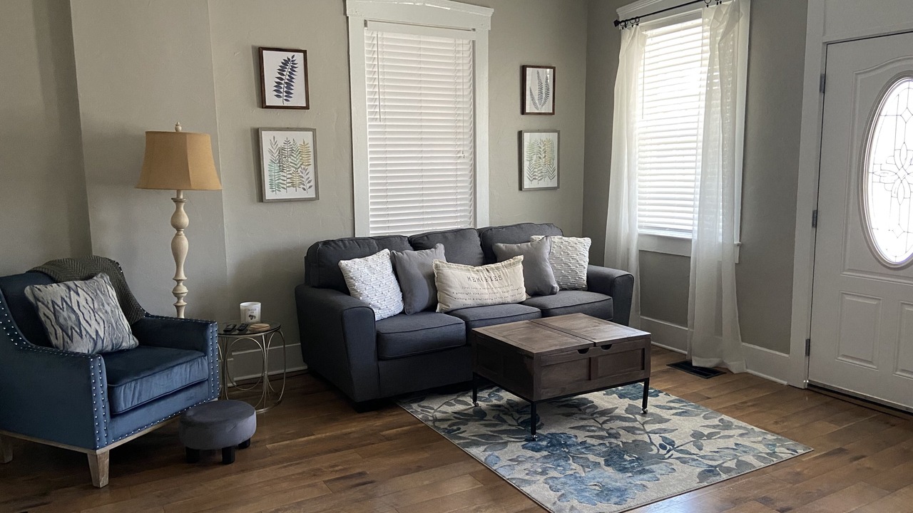 Photo of Others in St. Charles Historic District