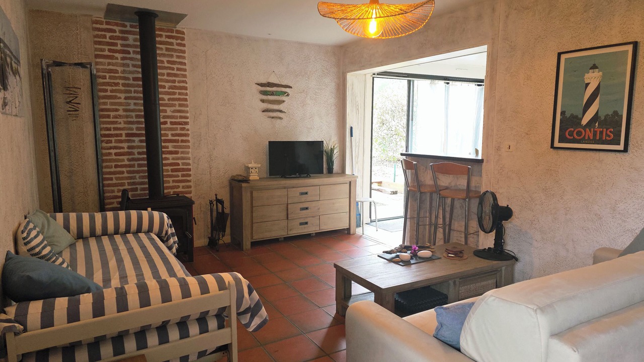 Photo of Livingroom in Saint-Julien-en-Born