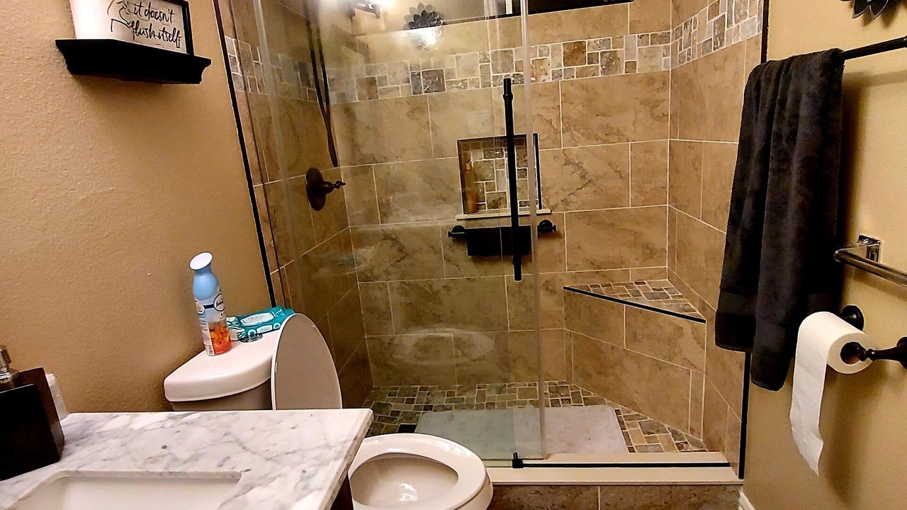 Photo of Bathroom in Barker