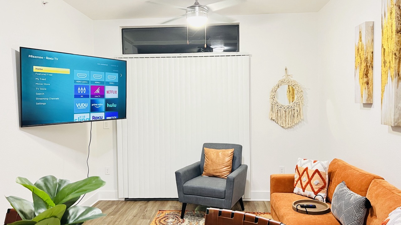 Photo of Livingroom in Gateway