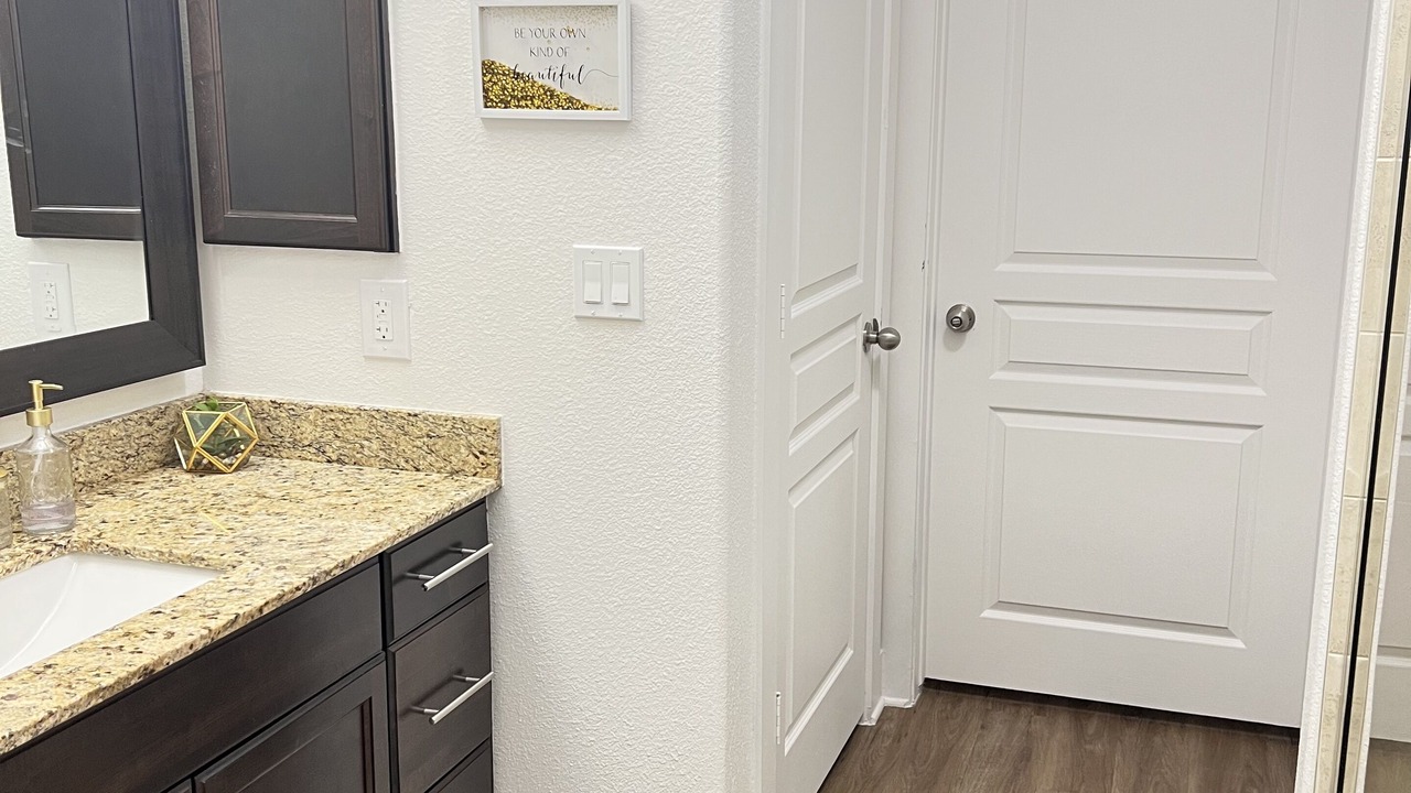 Photo of Bathroom in Gateway