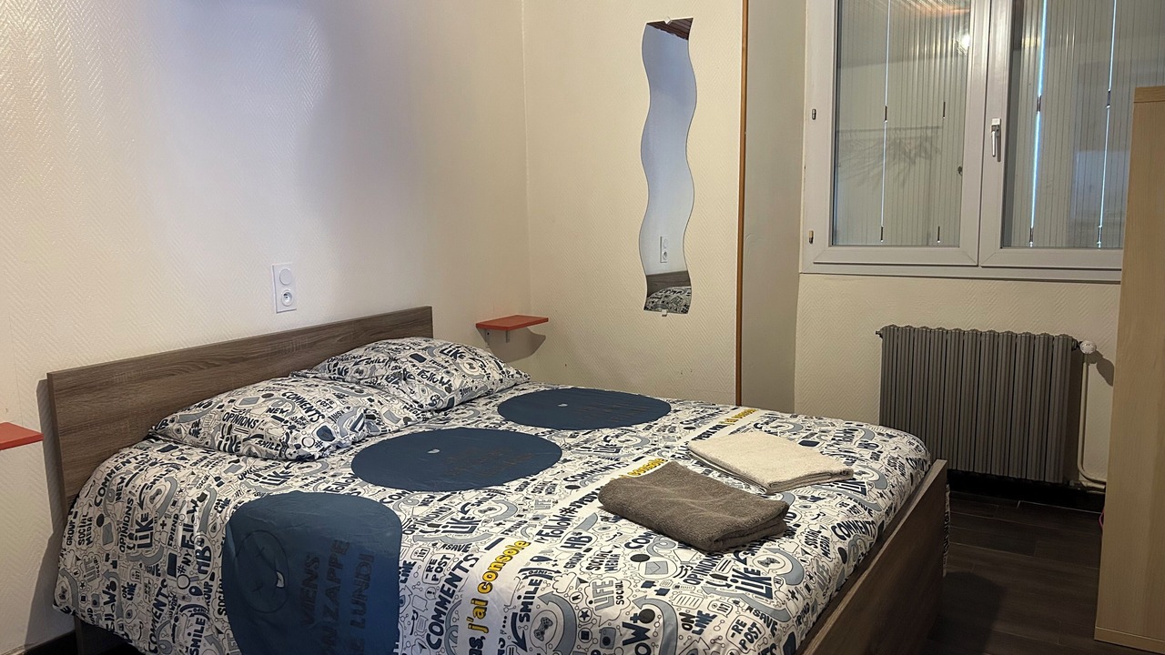 Photo of Bedroom in Pipriac