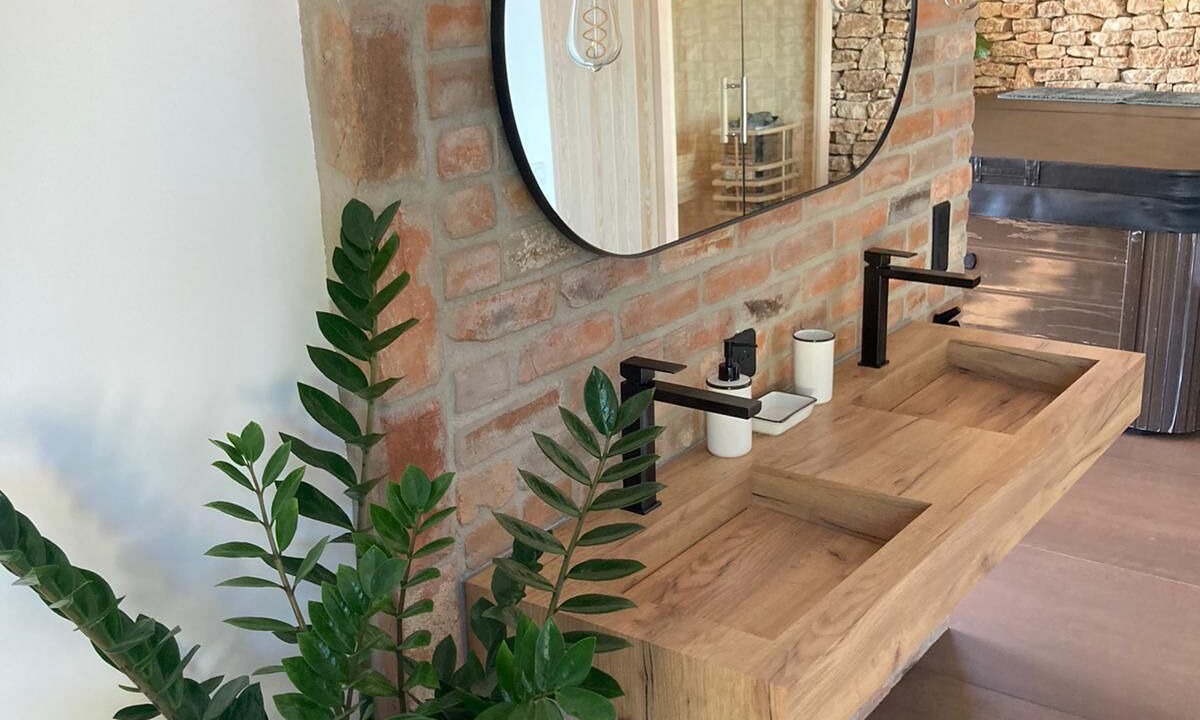 Photo of Bathroom in Fons