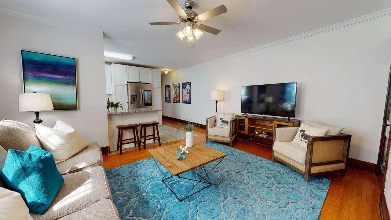 Photo of Livingroom in Corryville