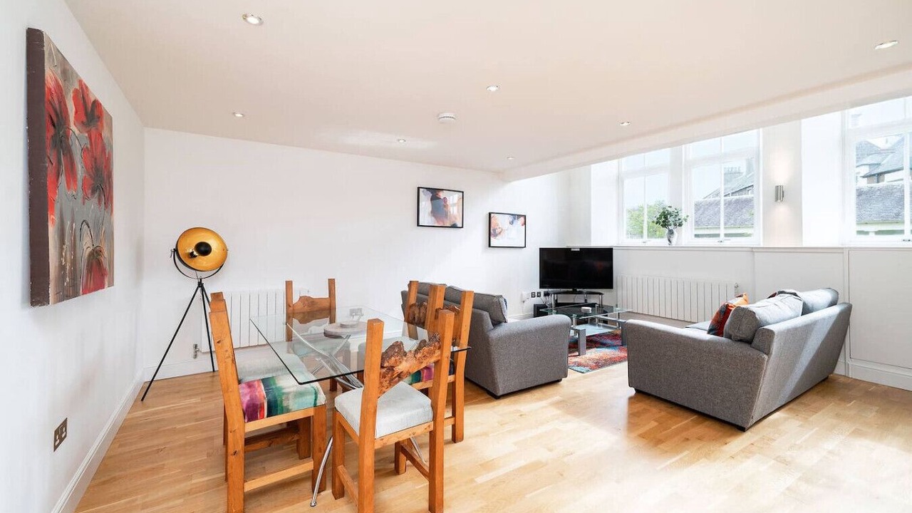 Photo of Livingroom in Broughty Ferry