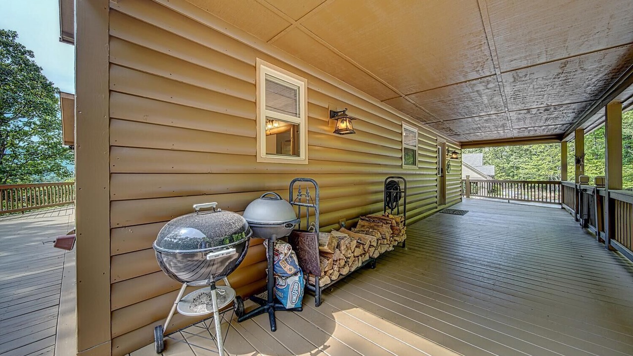 Photo of Patio Balcony in Young Harris