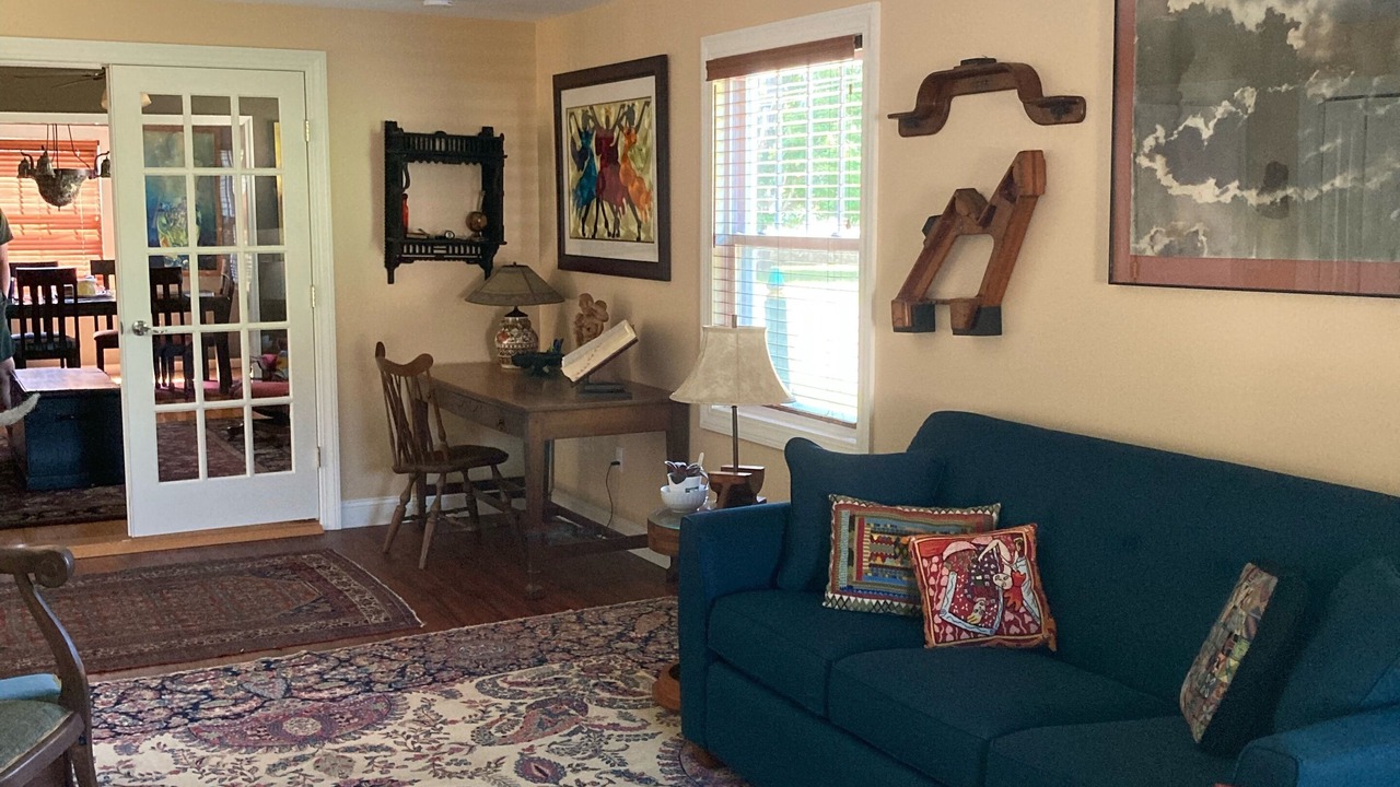 Photo of Livingroom in Mayfield