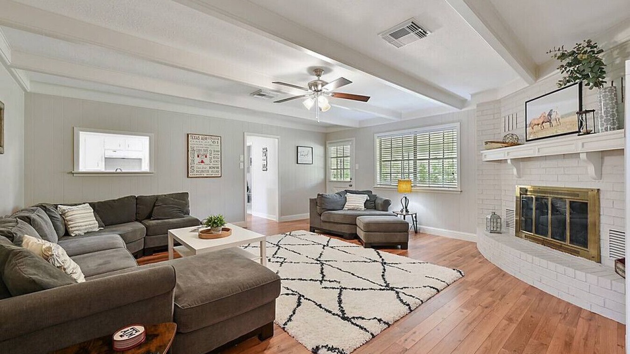 Photo of Livingroom in Wellborn