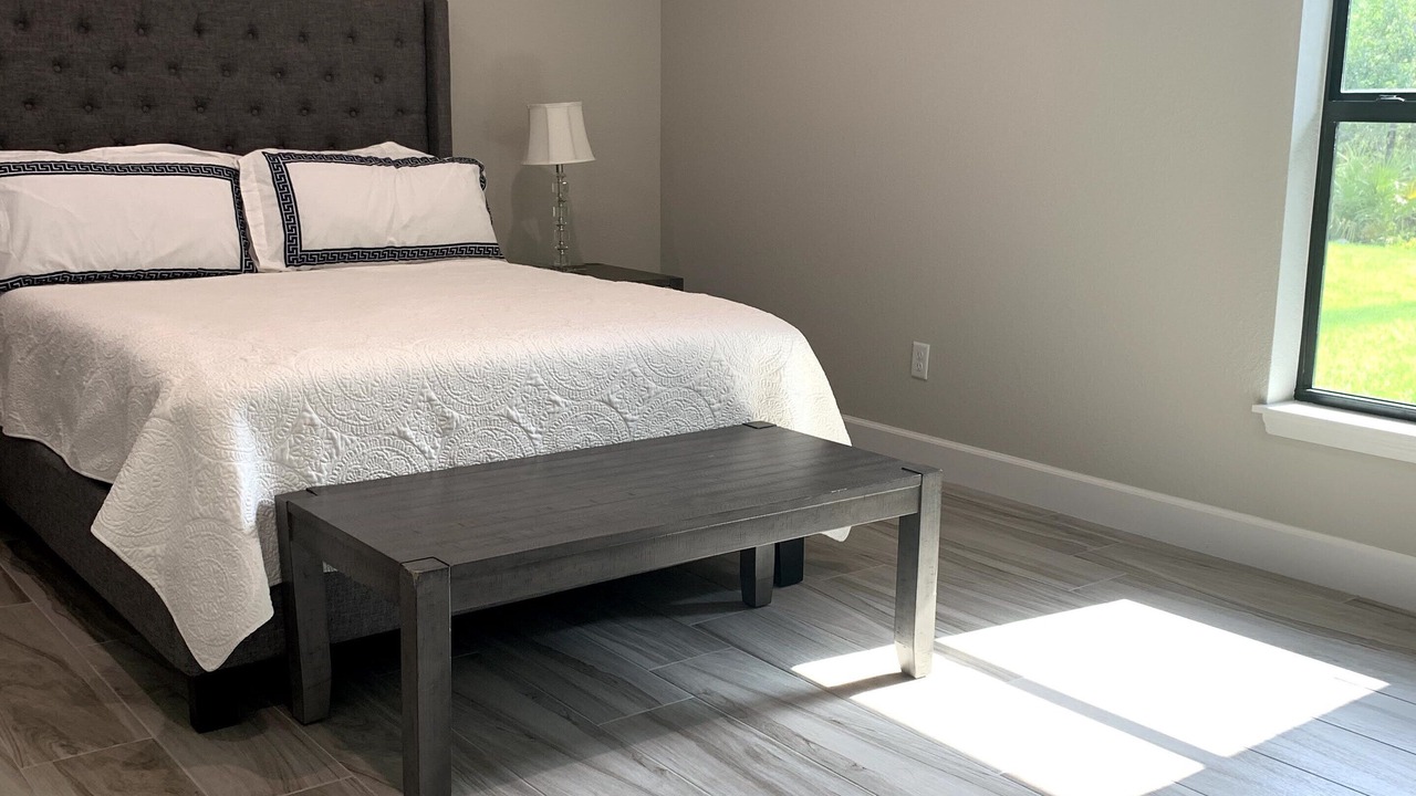 Photo of Bedroom in Englewood East