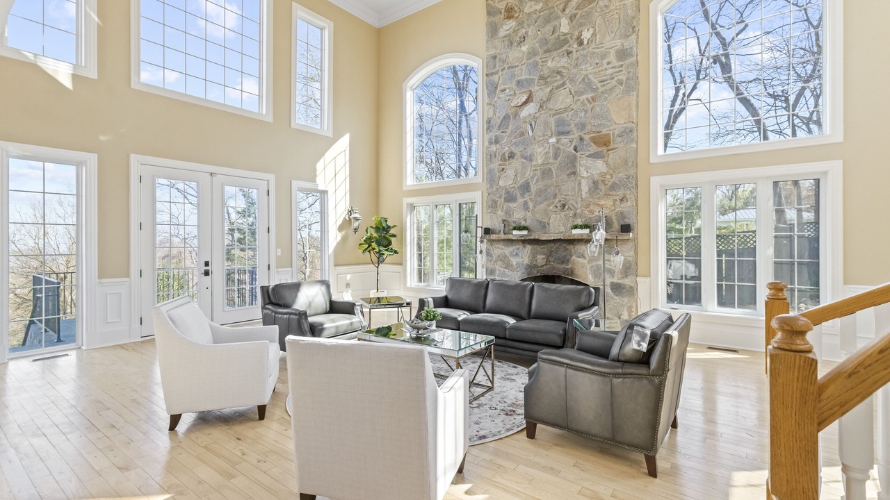 Photo of Livingroom in Bluemont