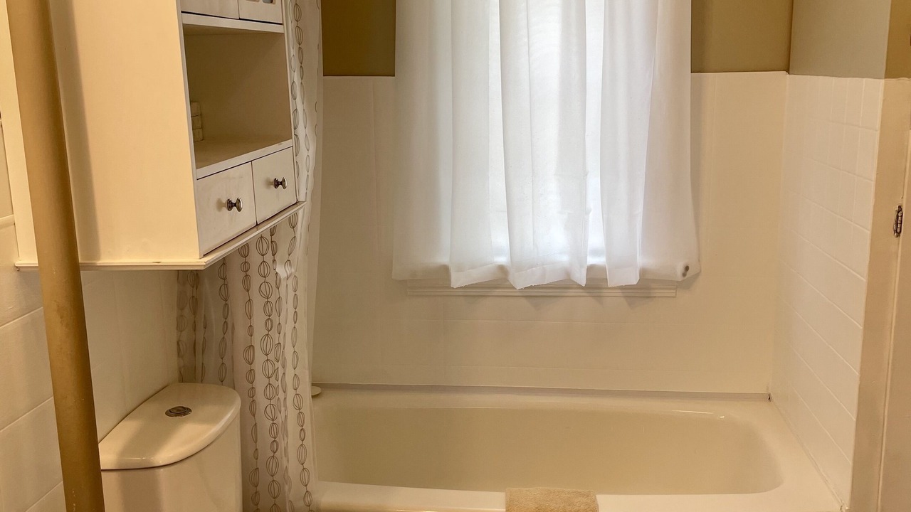 Photo of Bathroom in Rosthern