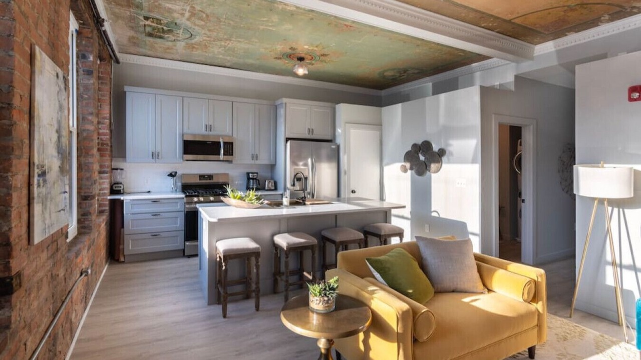 Photo of Others in Over-the-Rhine