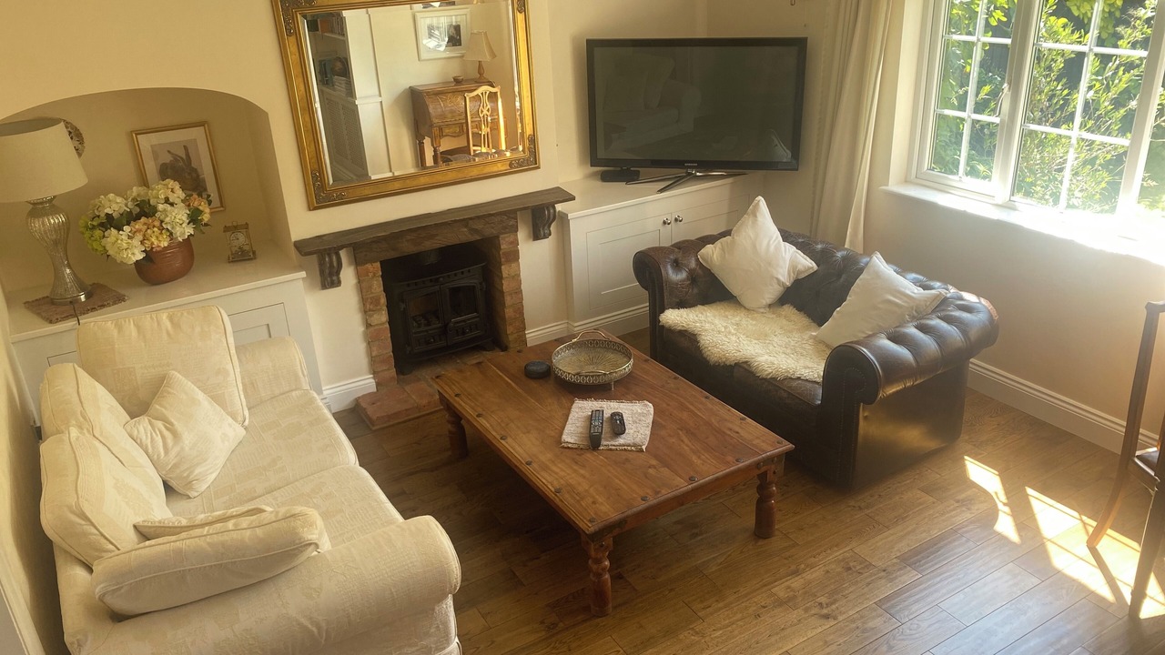 Photo of Livingroom in East Haddon