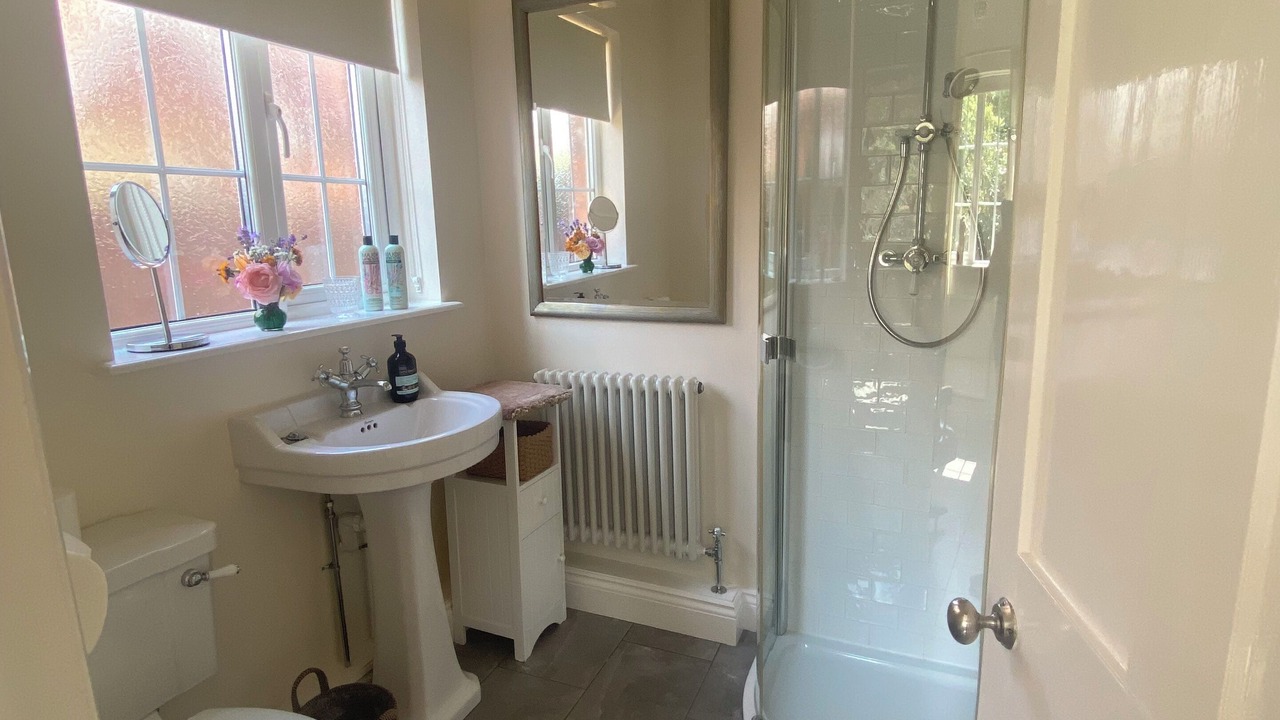 Photo of Bathroom in East Haddon