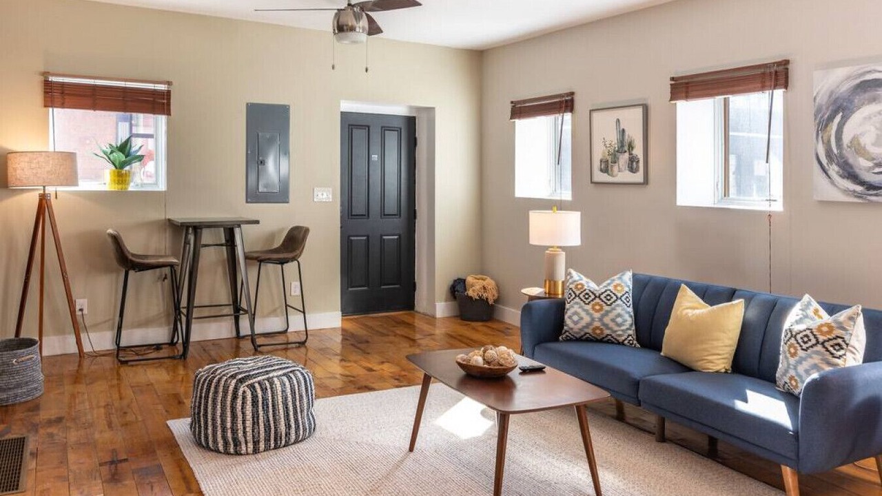 Photo of Livingroom in Pendleton