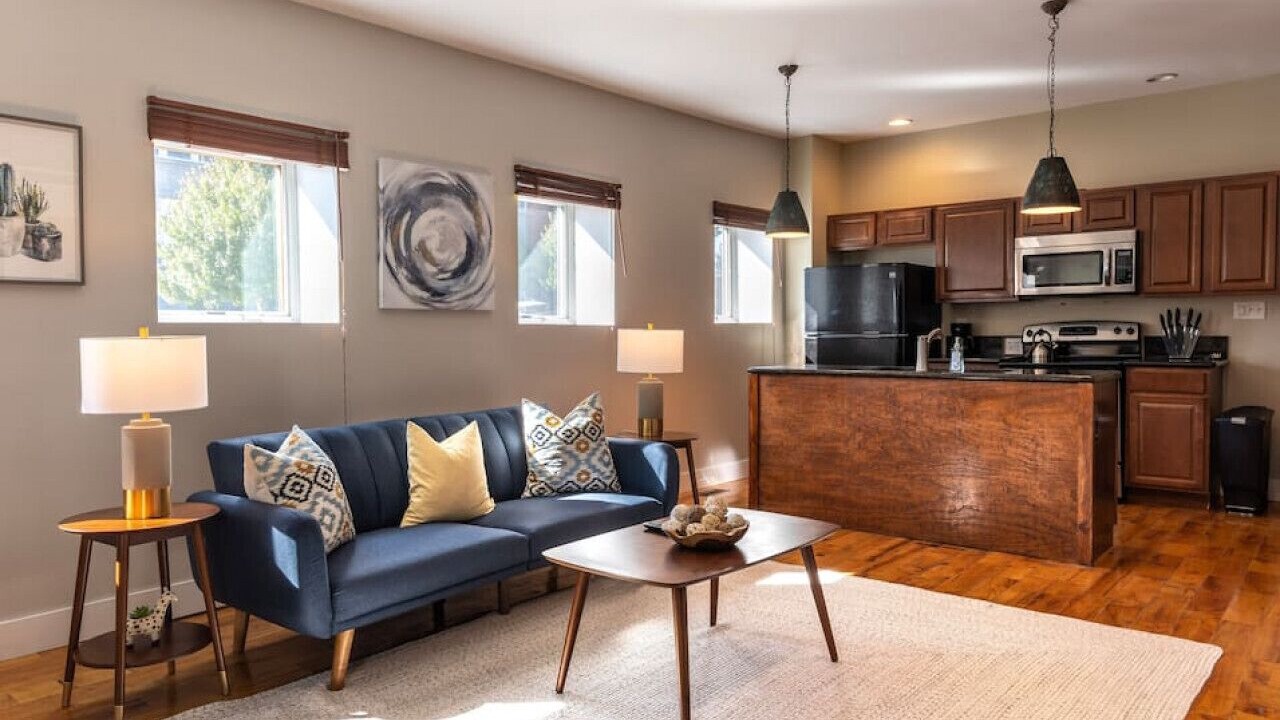 Photo of Livingroom in Pendleton