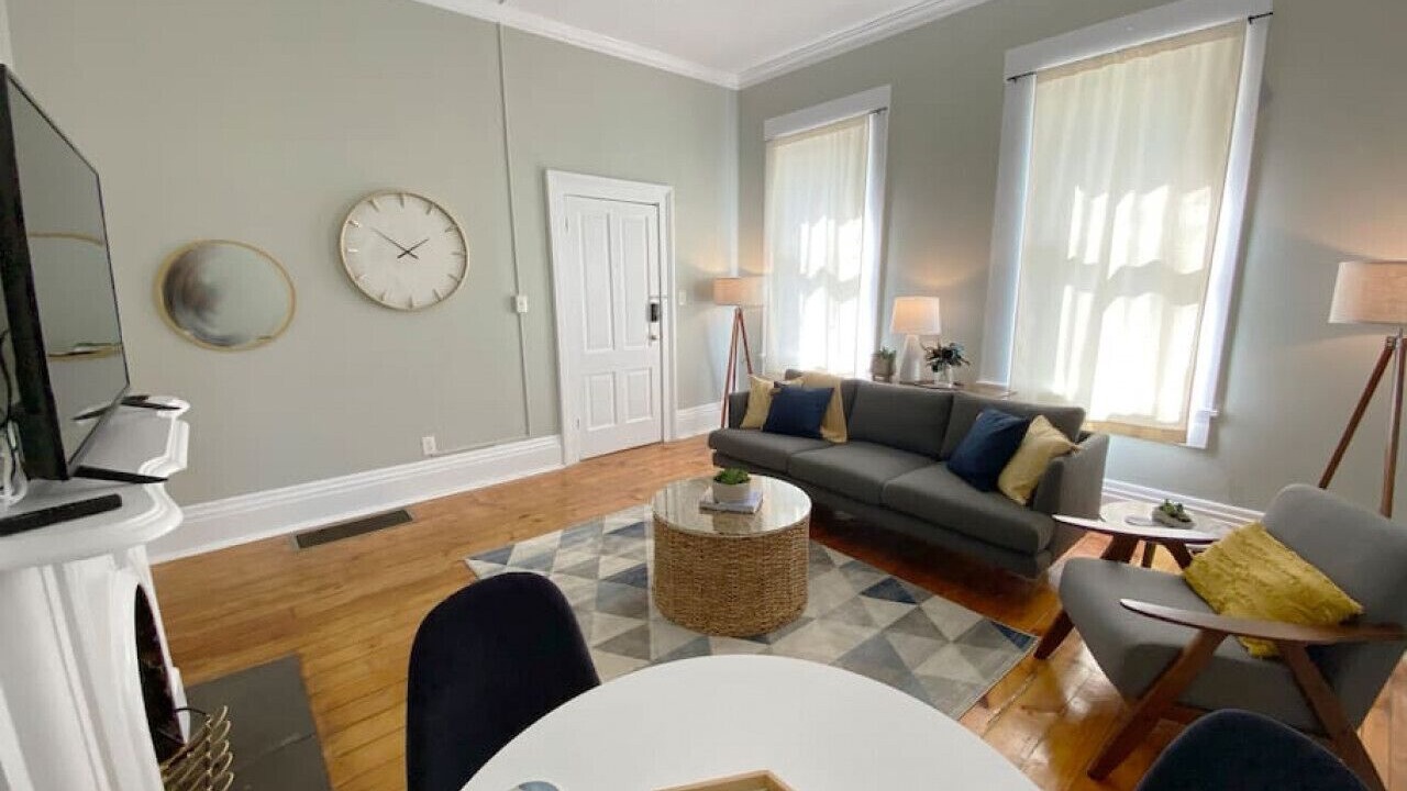 Photo of Livingroom in Mount Adams