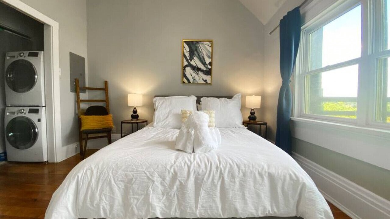 Photo of Bedroom in Mount Adams