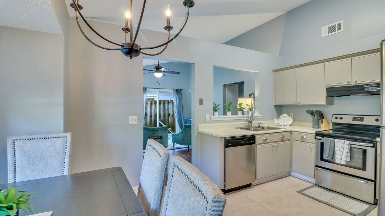 Photo of Kitchen in Savannah