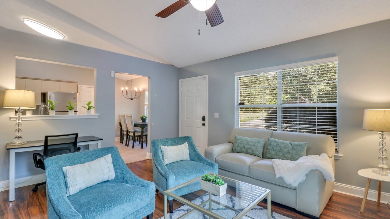 Photo of Livingroom in Savannah