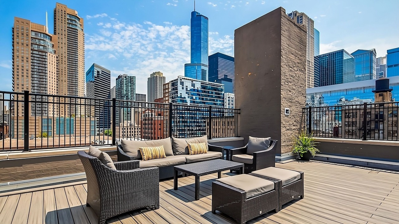 Photo of Outdoor in Downtown Chicago