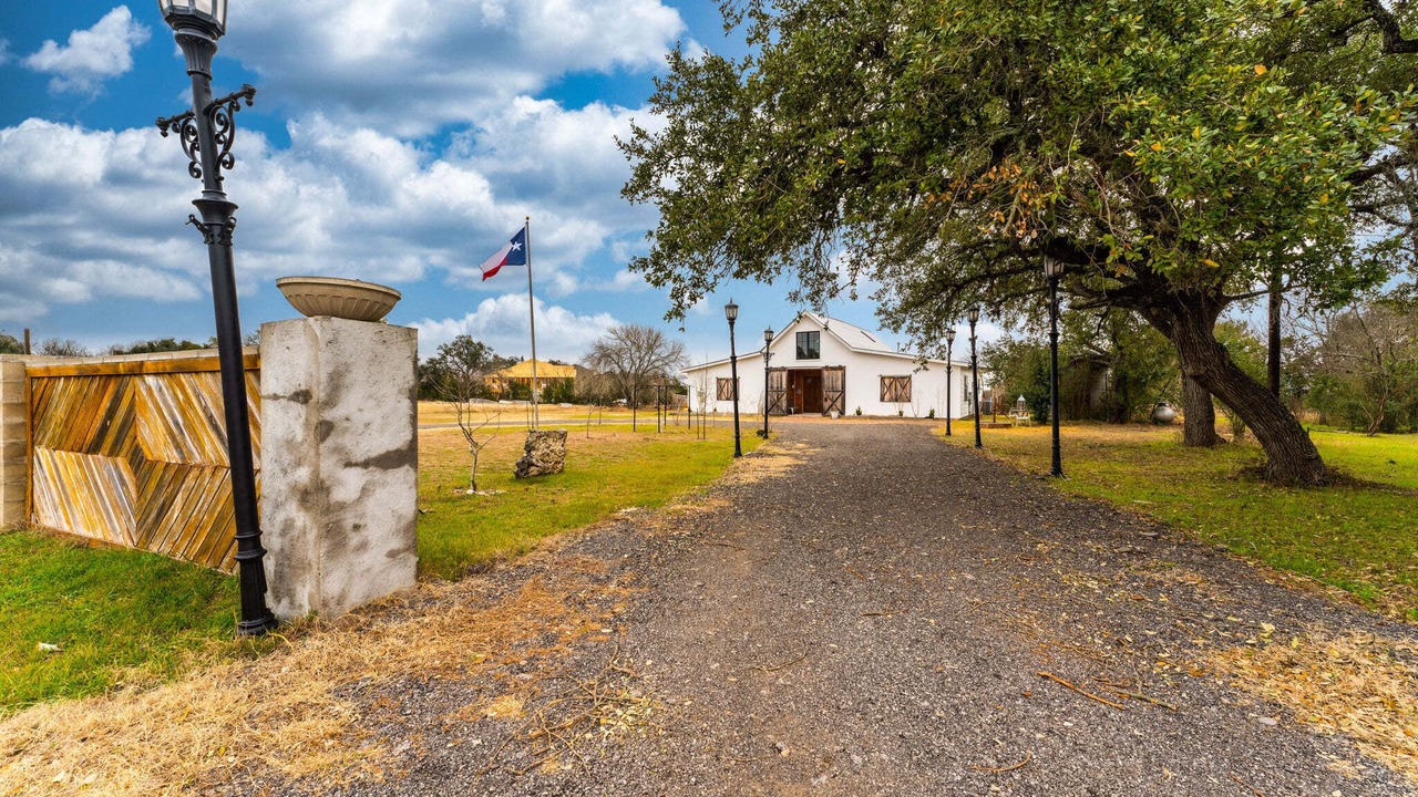 Photo of Outdoor in Kyle
